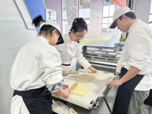 17739945527691931E9B.png 4.png